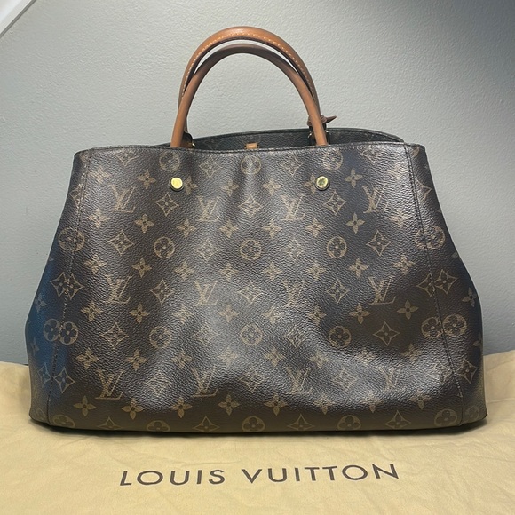 Louis Vuitton Montaigne MM - Picture 3 of 13